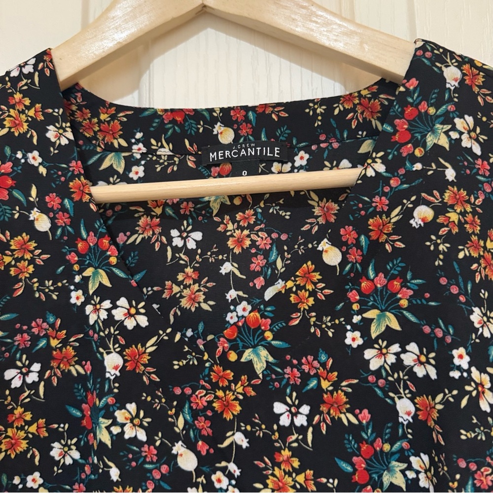 J. Crew Mercantile Floral Black Top Boho Bell Sleeves New Size XS 0 office work - Picture 8 of 11